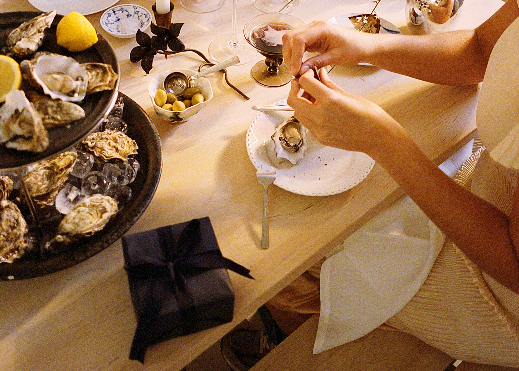 Oyster dinner with Royal Copenhagen plates